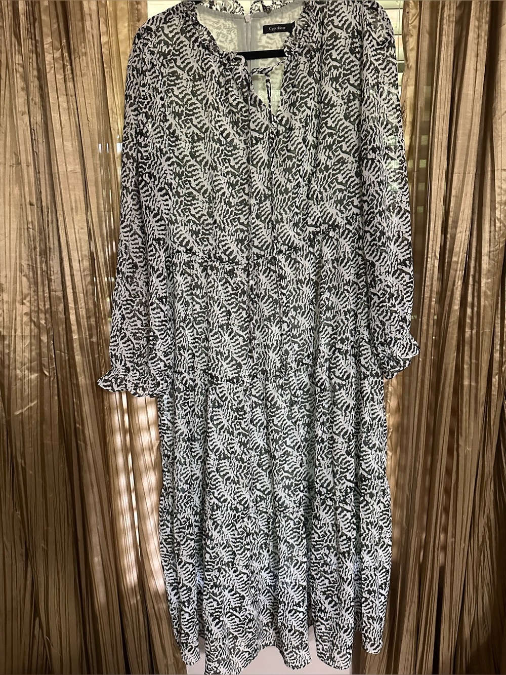 Comfortable Black & White Printed Tiered Women's Dress